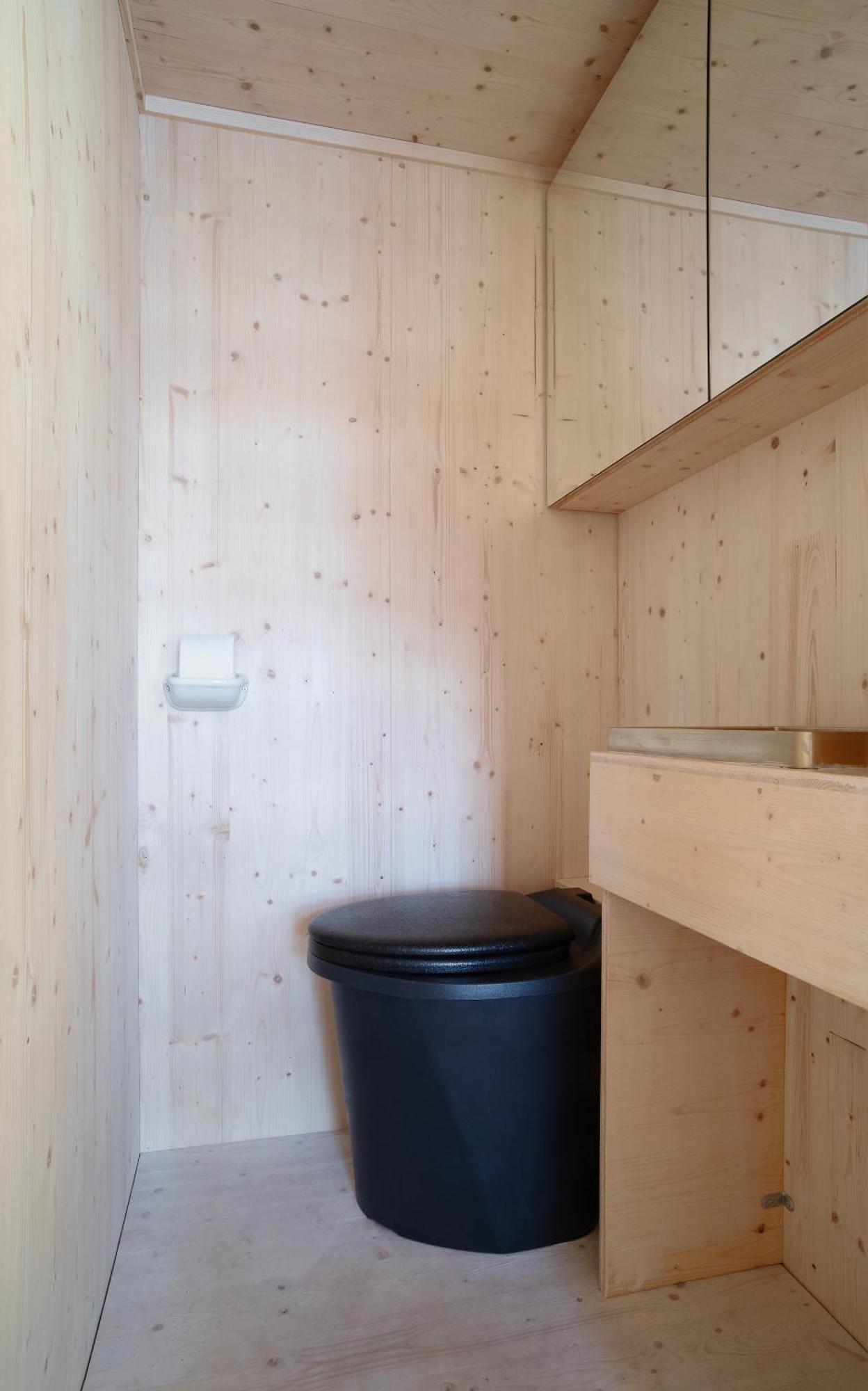 Majamaja Helsinki Off-Grid Retreat Pensionat Eksteriør billede